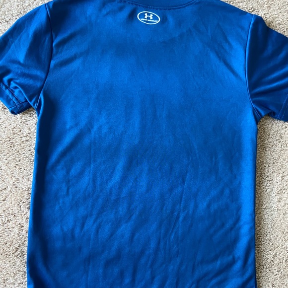 Under Armour shirt - Picture 3 of 3